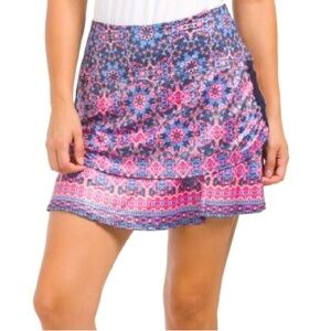 LUCKY IN LOVE Pink Blue Radiant Ruched Sides Golf Skort